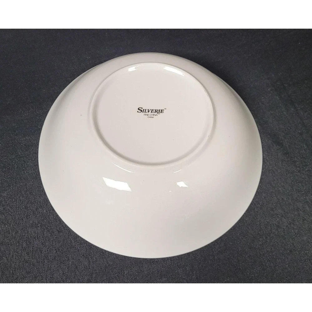 Silverie Fine China 9.5 Inch Serving Bowl (SIV11 Pattern) Vintage 1980s